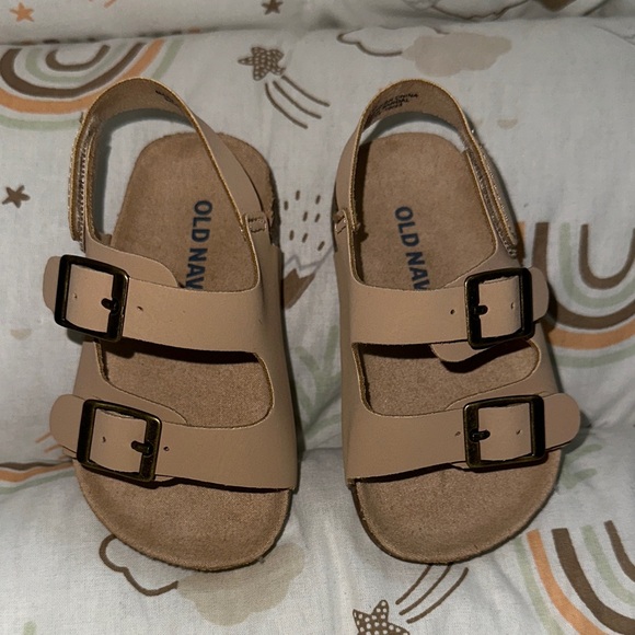 Old Navy Other - Old Navy Kids Beige Buckle Sandals